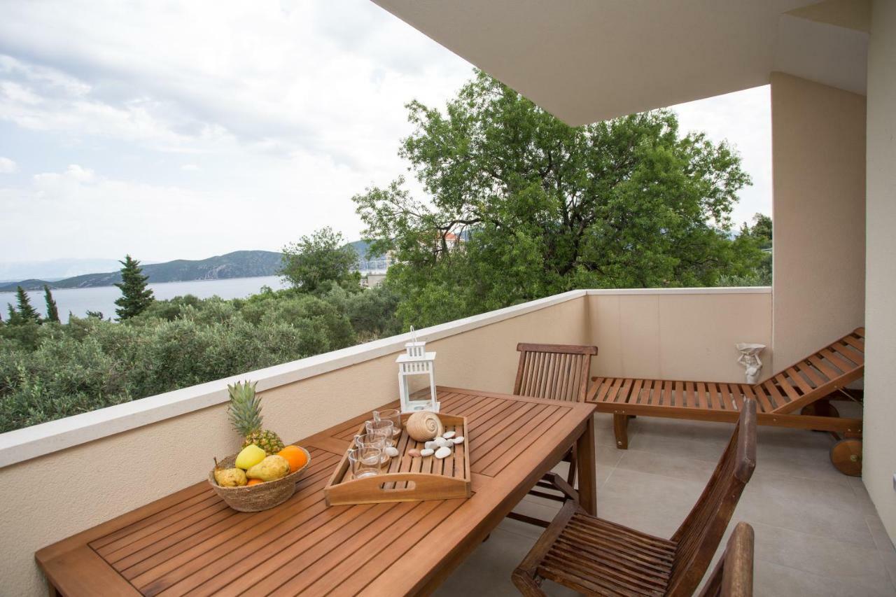 Captain'S Apartment Račišće المظهر الخارجي الصورة